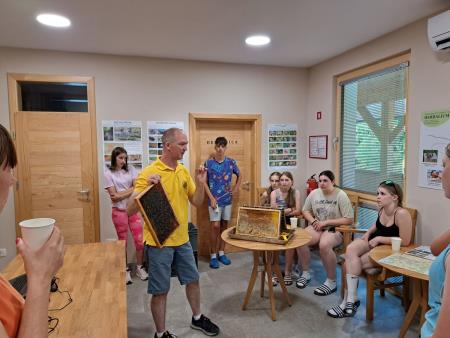 Prikaz tocenja medu 2024 04